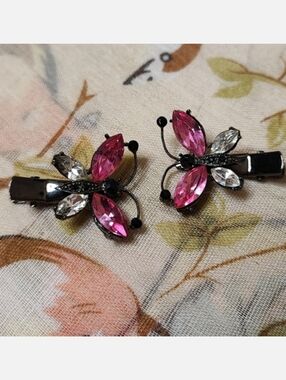 Pink Clear Rhinestone Faceted Hair Clip Jewelry Butterfly Barrettes Gunmetal NEW